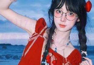 17吃瓜网官网更新，我的心情像丢失的瓜皮一样飘！