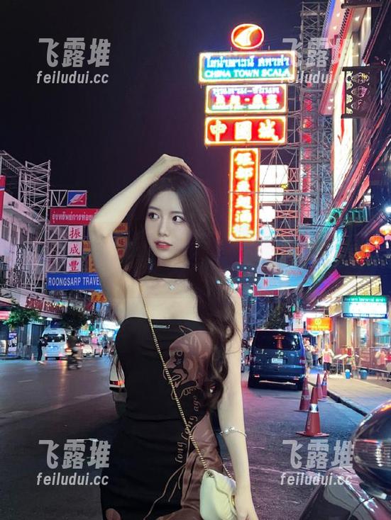 走进51cg网页：原来吃瓜还能这样‘品味’！