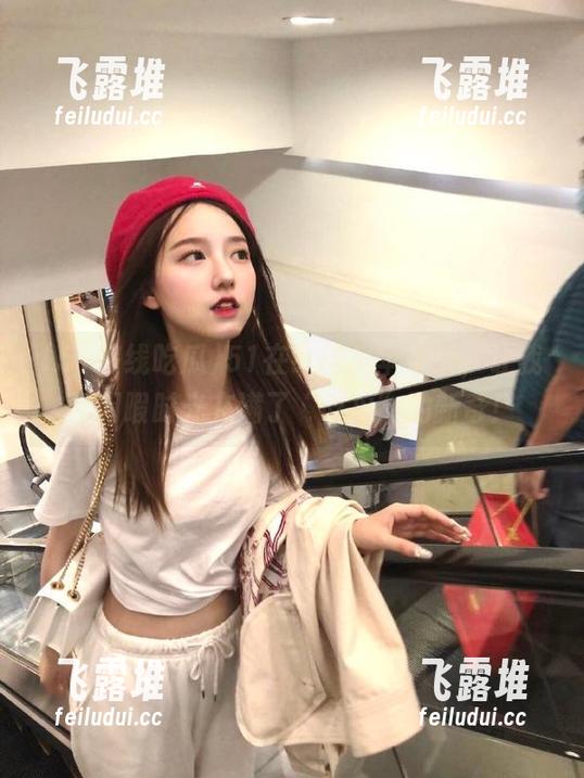 51在线吃瓜苹果版，让我的闲暇时光充满了“吃瓜”的新奇！