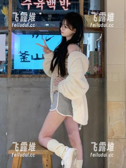 资源和八卦交织的一天，尽在718娱乐！