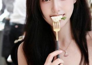 91今日吃瓜网站：大瓜一波接一波，真是吃得停不下来啊！