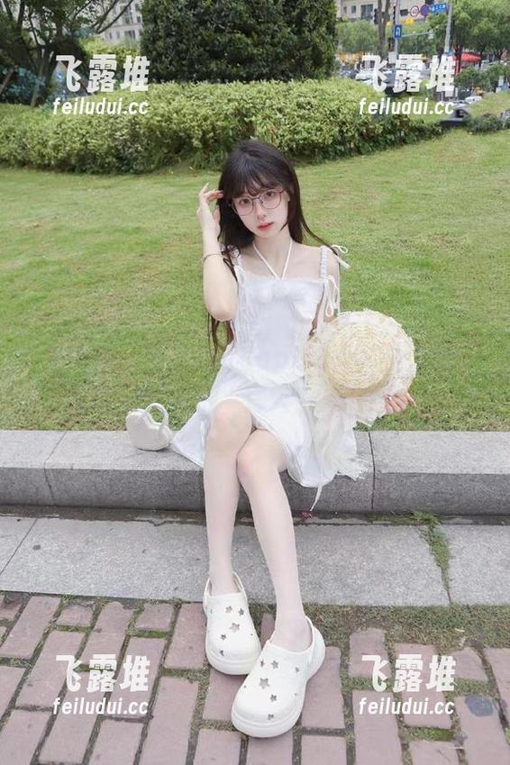 用91ccggapp听听八卦，过一把轻松的“别人家”瘾。