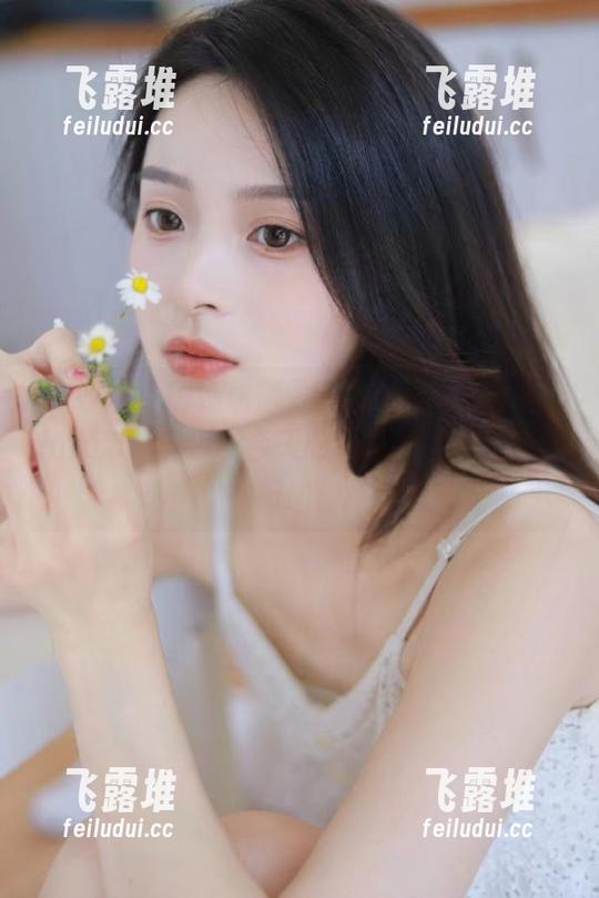 别偷懒，首页www.51cg1.info带你吃瓜，今天的流量如桑葚，哈哈好甜！