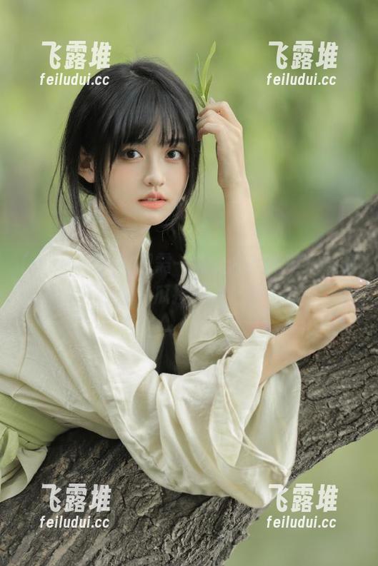 只需一指，www.吃瓜让你永不迷路，瓜接瓜，十里不换！