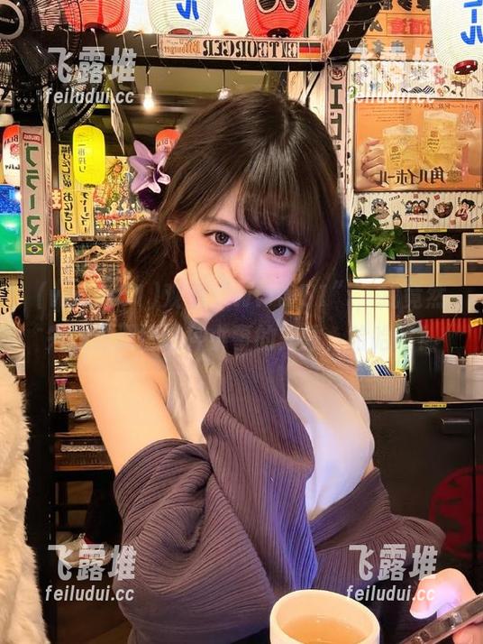 观看“www51”，我竟然失去对道德这种小事的关注，哈哈哈！