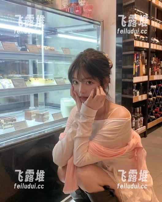 www51的传送门就像是个迷，有点懵，想进去转转哎！