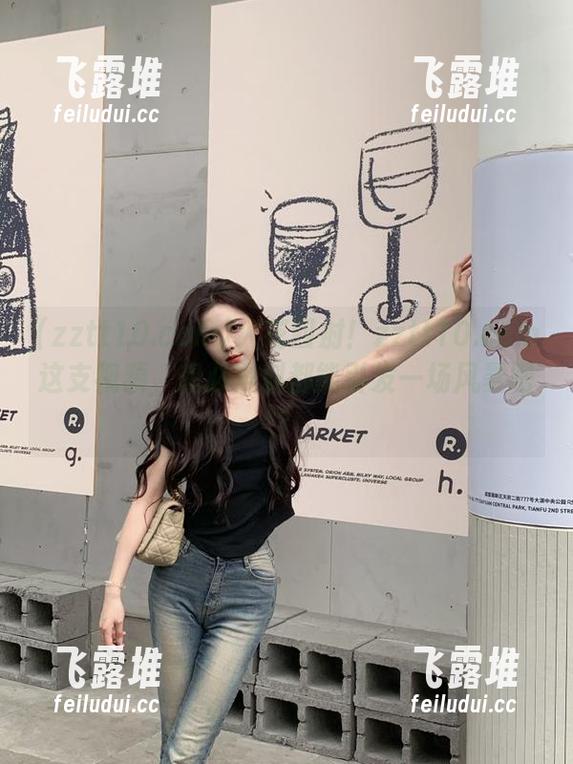 火花四射！zztt10.ccm这支视频，想必黑料都能引发一场风暴吧？