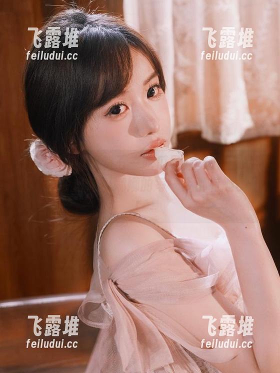 祝贺五一吃瓜导航又开启新特性，让今日吃瓜娜娜的每一步都有趣多了！