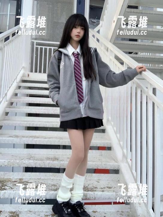 一不小心把“全网吃瓜”网页留到明天，心里有点毛毛的