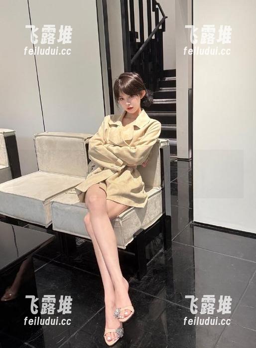 全网吃瓜，想看免费心灵鸡汤吗？