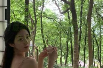 最新的八卦在哪里？吃瓜网在线呼唤所有吃瓜群众！