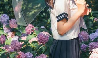 吃瓜网ios版，我彻底迷失在这在线的“瓜海”中。