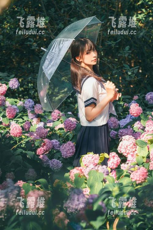 吃瓜网ios版，我彻底迷失在这在线的“瓜海”中。