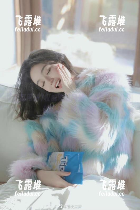 权威吃瓜网站，免费更新八卦，别问我从哪儿来的！