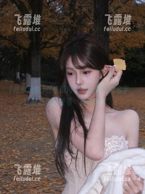 在吃瓜网站地址遇到的名字，让我心里盘旋着‘此情可待’！