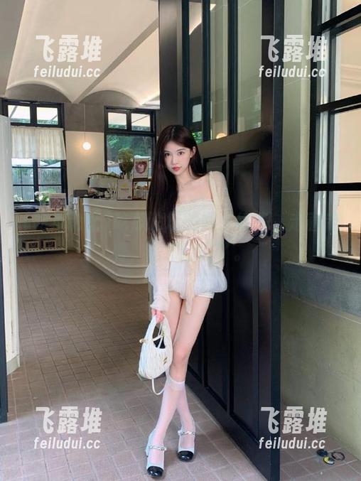 吃瓜论坛的娱乐线路，走着走着，居然迷路了。