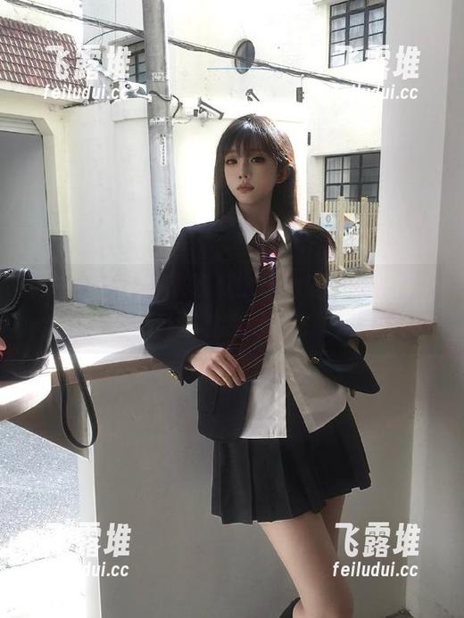 不来吃瓜论坛地址，你能想象的八卦都被我提前吃掉了