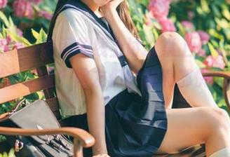 热闹的线上讨论桌上，“吃瓜黑料”发布了啥？网友们的脑洞都快飞出天际了。