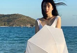 51吃瓜黑料不打烊在线：观看八卦如同流星划过，转瞬即逝的梦想。