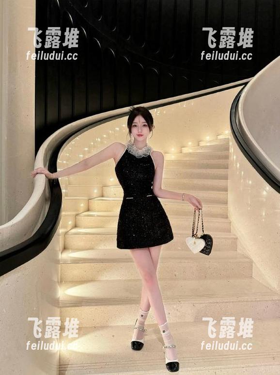 “国产黑料”苹果版，带我飞，瓜田李下，我来了！