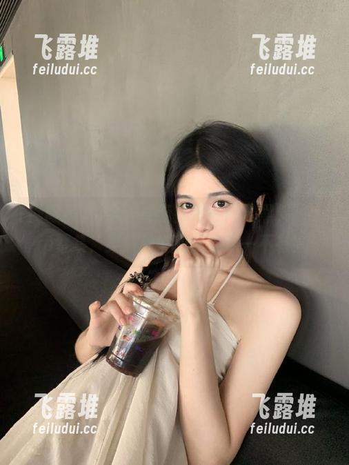 各种奇葩都在“网曝黑料”app聚集，果然帅气和黑心无一不有！