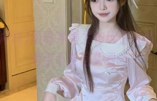 黑哥冲料发布玩偶系列，特点是你不能回头看…