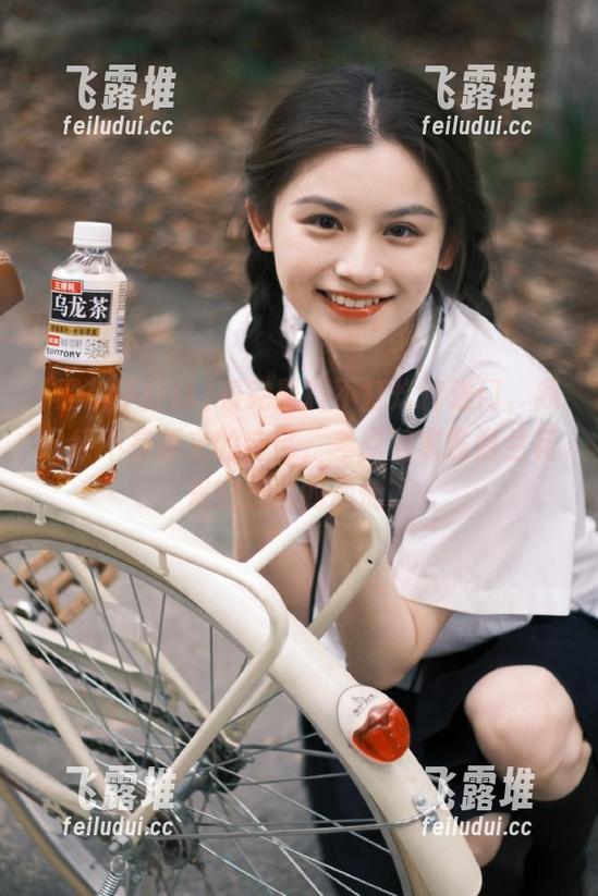 看完黑料不打烊传送门，我已经不是原来的自己，差点回家煮西兰花来安抚我的心情。
