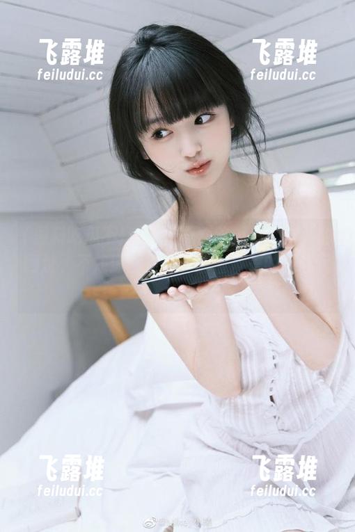 “黑料吃瓜不打烊”的网址，不知道的你怎么能懂反差的乐趣呢！