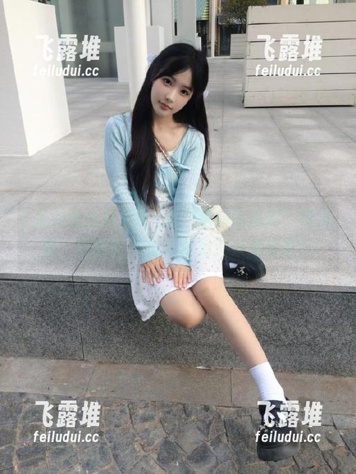 黑料吃瓜网 iOS版“黑料吃瓜网”告诉你,正能量又是什么鬼?来瞅瞅吧!