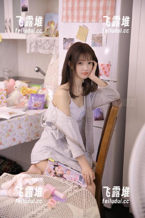 黑料头条的资源像极了我的室友——总是藏着点惊喜！