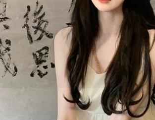 疑似“黑料正能量”app独家地址，让你瞬间沉迷于八卦海洋！