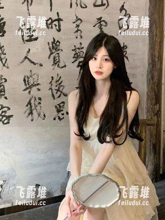 黑料正能量 疑似“黑料正能量”app独家地址,让你瞬间沉迷于八卦海洋!