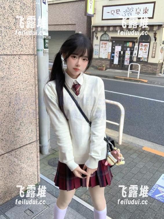 黑料正能量zzzttt导航：走进八卦局，轻轻松松穿梭精彩传送门！