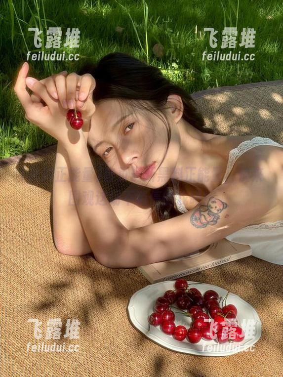首页最新黑料正能量，快来围观这场不消停的戏码！