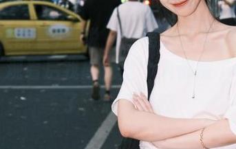 别说“万篇长征黑料正能量”了，观看后我感觉整个人都被“吸引”了，心痛如绞