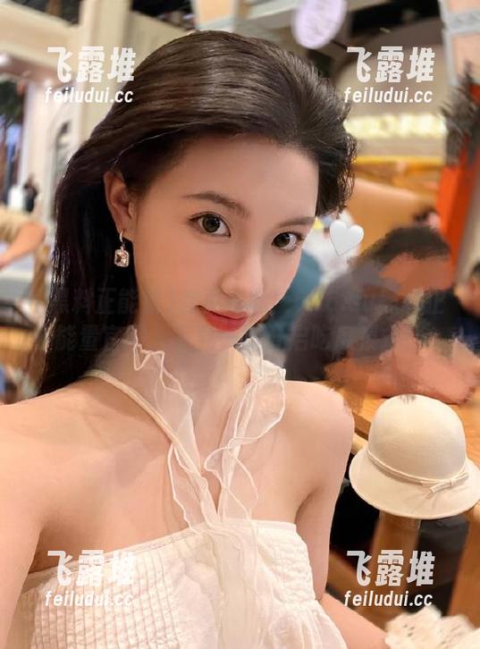 黑料正能量 首页在此!668.su黑料正能量官网,下载一键开启吃瓜模式!