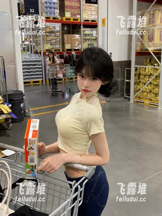 黑料网官网，永恒在线，八卦界的‘夜猫子’！