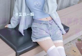 下载黑料网，看热门事件怎么刺激你的小心脏，心里那个渴望，哈哈。