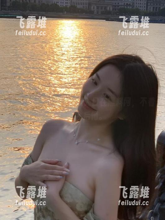 你要的吃瓜入口在黑料网，不看真的会后悔。