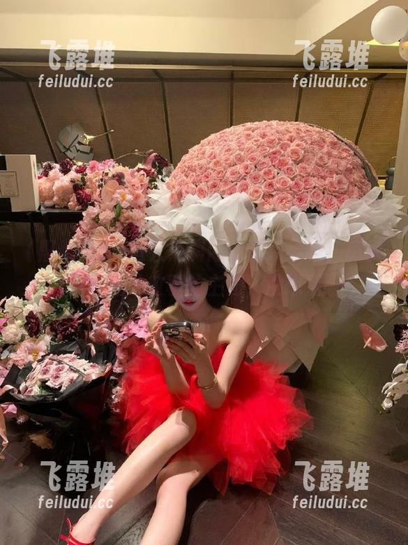 进入黑料网址在线线路，感觉自己成了故事的主角，没想到…