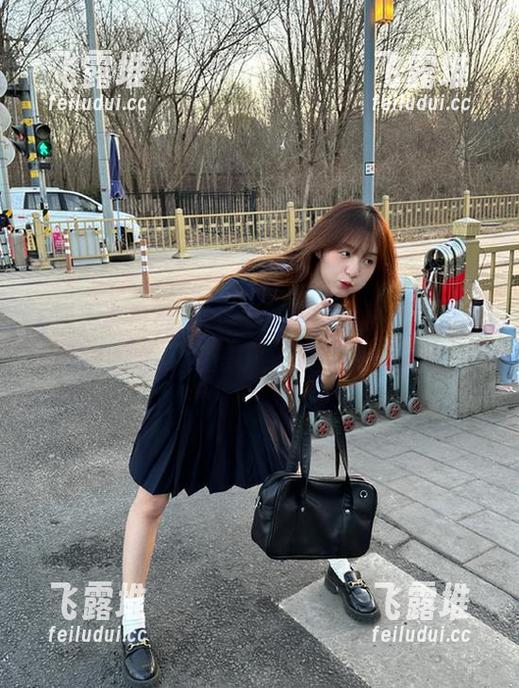 听说下载黑料老司机能提高吃瓜技能，我信了，果然不般配噢！